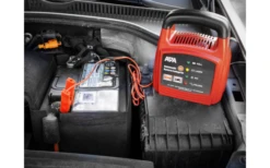 EAL Automatik Batterie Ladegerät 12 V/4 A 20 - 85 Ah